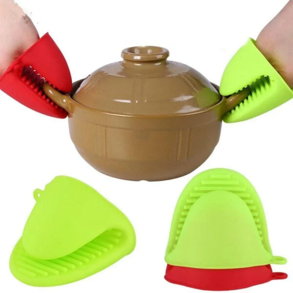 Silicone Heat Resistant Gloves Clips Insulation Non Stick Anti-slip Pot Bowel Holder Clip Cooking Baking Oven Mitts - Pair (Random Color) - Image 2